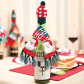 Wijnfles Decoratie Kerst - Kerstsjaal & Kerstmuts Decoratie - Wijn - Kerstcadeau - Kerst - Kerstdiner Decoratie