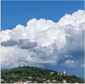 WallClassics - Poster Glossy - Cumulus over Berg - 100x100 cm Photo sur Papier Poster avec Finition Brillante