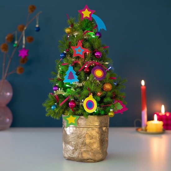 Kerstboom Happy Holidays Inclusief pot, versiering en verlichting