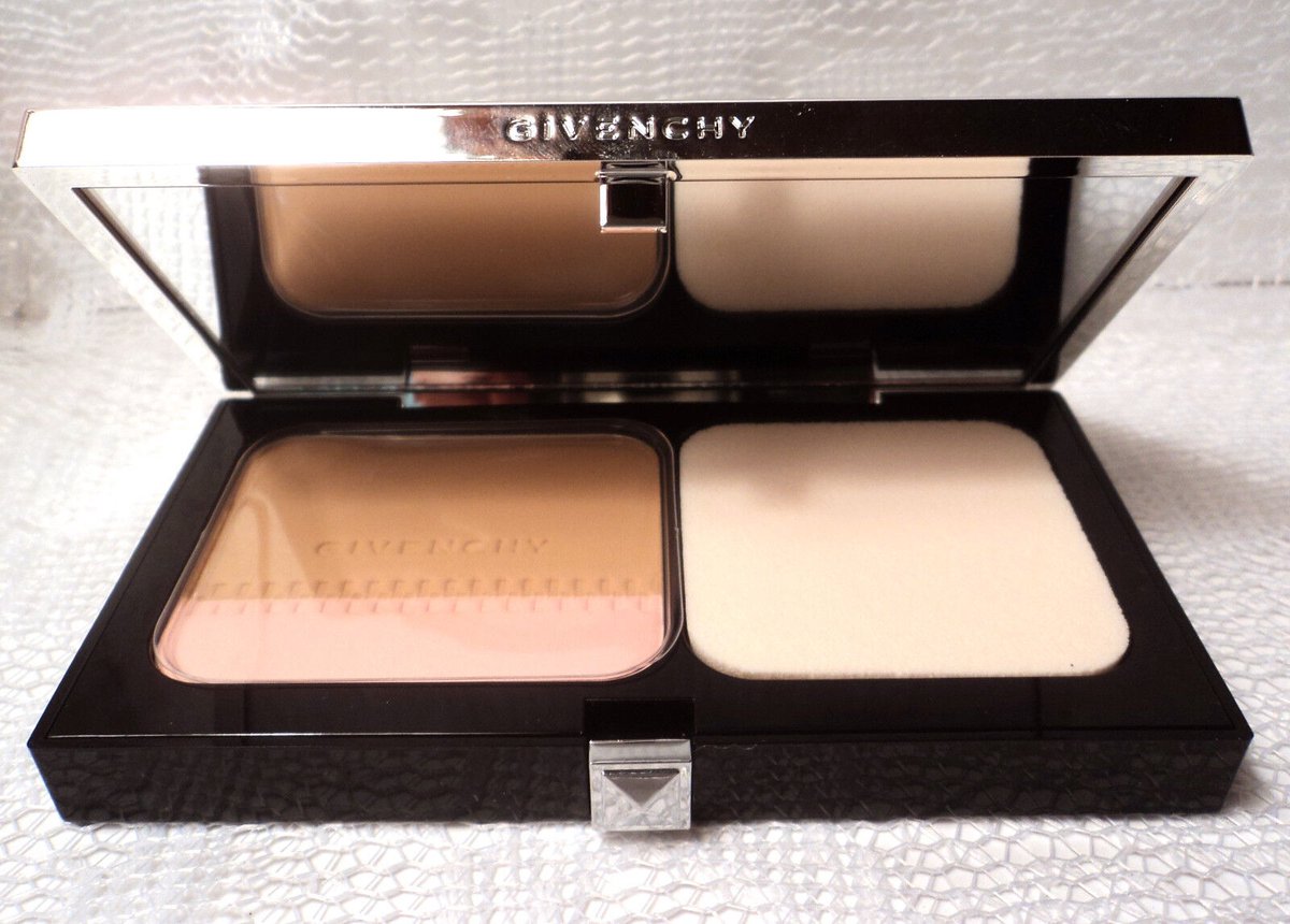 Givenchy Teint Couture - Elegant Honey 05 - Long-Wearing Compact Foundation SPF 10-PA++