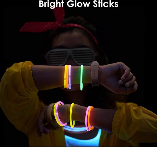 XL Glow In The Dark Sticks - Breekstaafjes - Armband Kniklichtjes - Lichtgevende Breeklichtjes Breaklights - Glowsticks - 100 Stuks - Samti