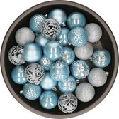 Kerstballen - 37x stuks - baby blauw - 6 cm - kunststof