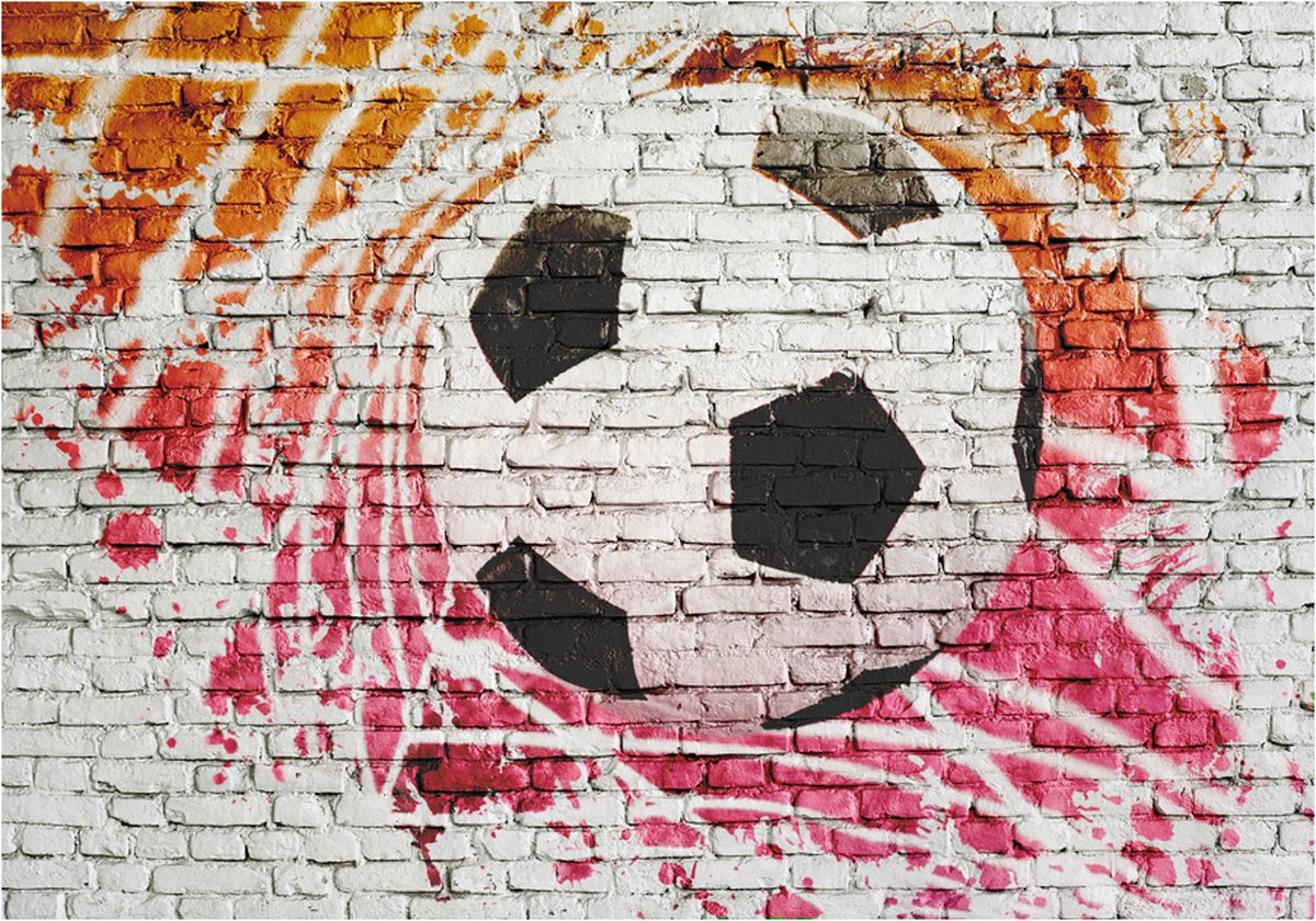 Fotobehangkoning - Behang - Vliesbehang - Fotobehang Voetbal Grafitti - Street football - 400 x 280 cm