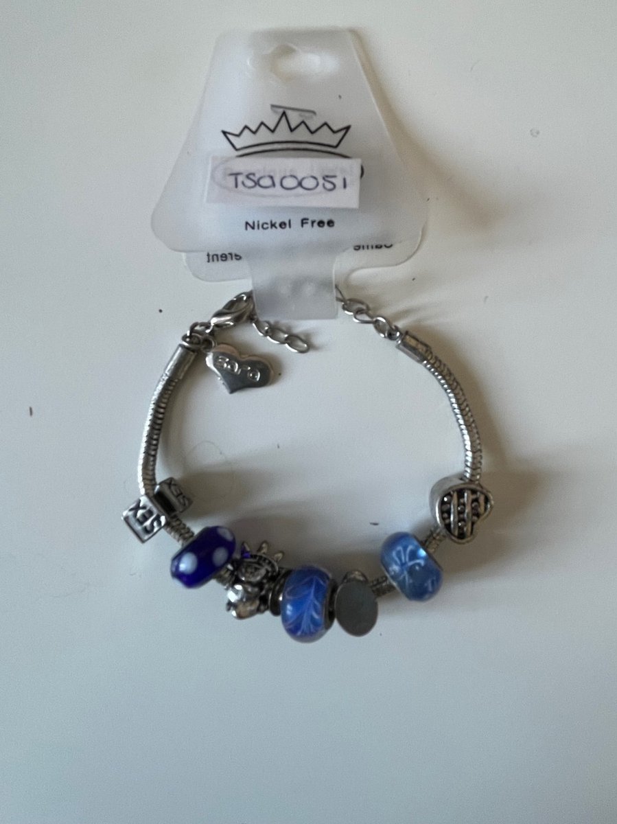 Precious Jewels armbandje met blauwe en metalen kralen