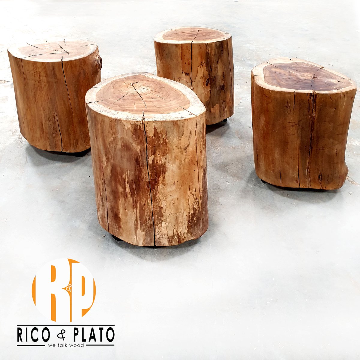 Kinaree Teak massief houten bijzettafel JOMTIEN II - 40 cm rond wortelhout boomstam kruk - bloemenstandaard kruk