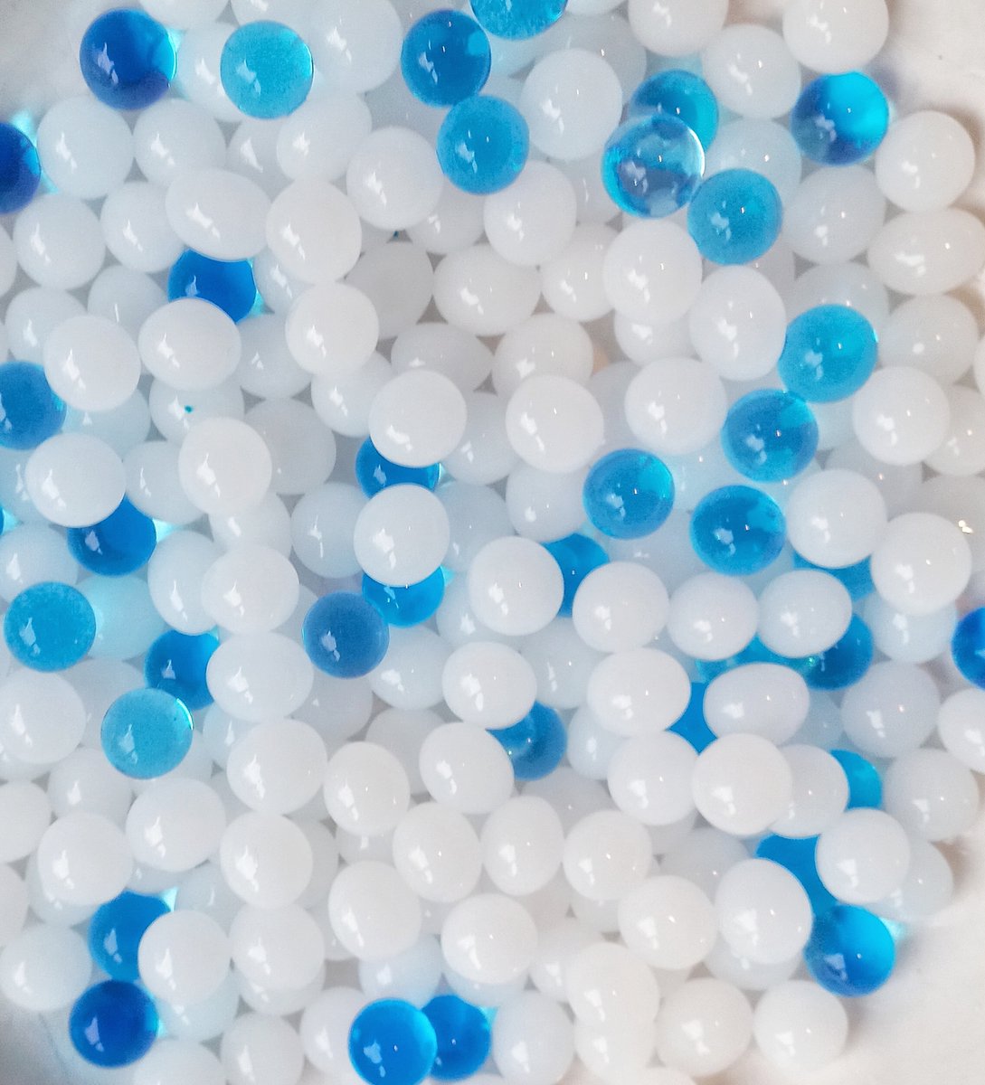 Waterballetjes Winter mix 13 gram waterparels waterbeads orbeez water balletjes beads parels kerst cadeau lijstje tot 10 euro