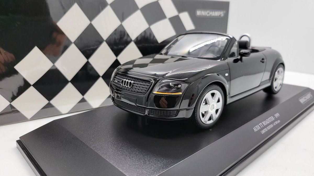 Audi TT ブラック ミニカー　1/18 Audi TT Roadster 1999 - 1:18 - Minichamps | bol