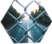 WallClassics - Dibond Hexagon - Wegen achter Hek - 30x26.1 cm Foto op Hexagon (Met Ophangsysteem)