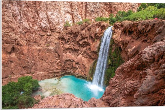 WallClassics - PVC Schuimplaat- Havasu Falls Waterval in Arizona - 90x60 cm Foto op PVC Schuimplaat