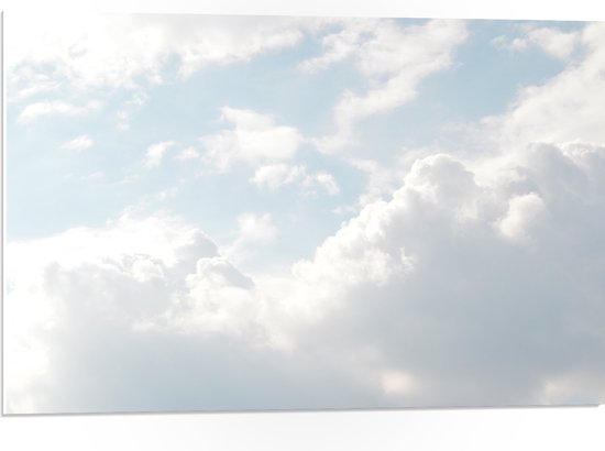 WallClassics - PVC Schuimplaat- Grote Witte Wolken in de Lucht - 75x50 cm Foto op PVC Schuimplaat