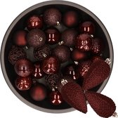 Decoris Kerstballen en dennenappel ornamenten - 43x stuks - kunststof - mahonie bruin