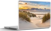 Laptop sticker - 17.3 inch - Strand - Duin - Gras - Zonsondergang - Zee - 40x30cm - Laptopstickers - Laptop skin - Cover