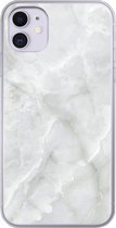 Geschikt voor iPhone 11 hoesje - Marmer print - Wit - Patronen - Steen - Marmer printlook - Siliconen Telefoonhoesje