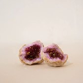 ANAS Geode Roze Edelstenen - Bergkristal - Rust, Reinheid en Harmonie - Helpt Zuiveren, Vitaliseren en Versterken - Edelstenen en mineralen