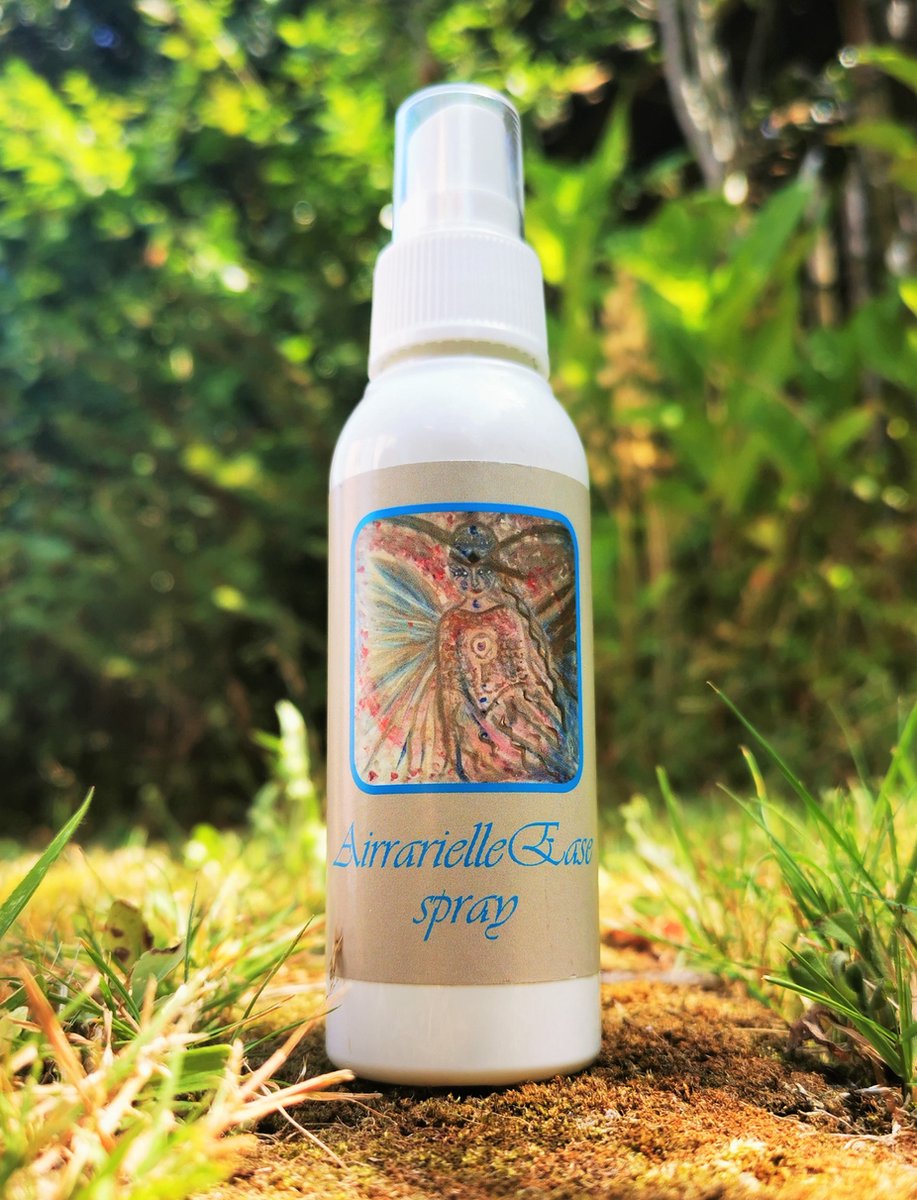 Goedkoopste Airarielle Spray - Magical Aura Chakra Spray - In the Light of the Goddess by Lieveke Volcke - 100 ml