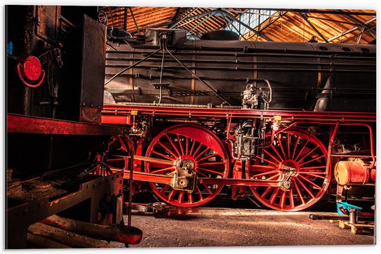 WallClassics - Dibond - Onderdelen Treinstel in Fabriek - 60x40 cm Foto op Aluminium (Met Ophangsysteem)