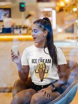 Shirt - I want ice cream - Wurban Wear | Grappig shirt | Zonnebril | Unisex tshirt | Reiskoffer | Handdoeken | Wit