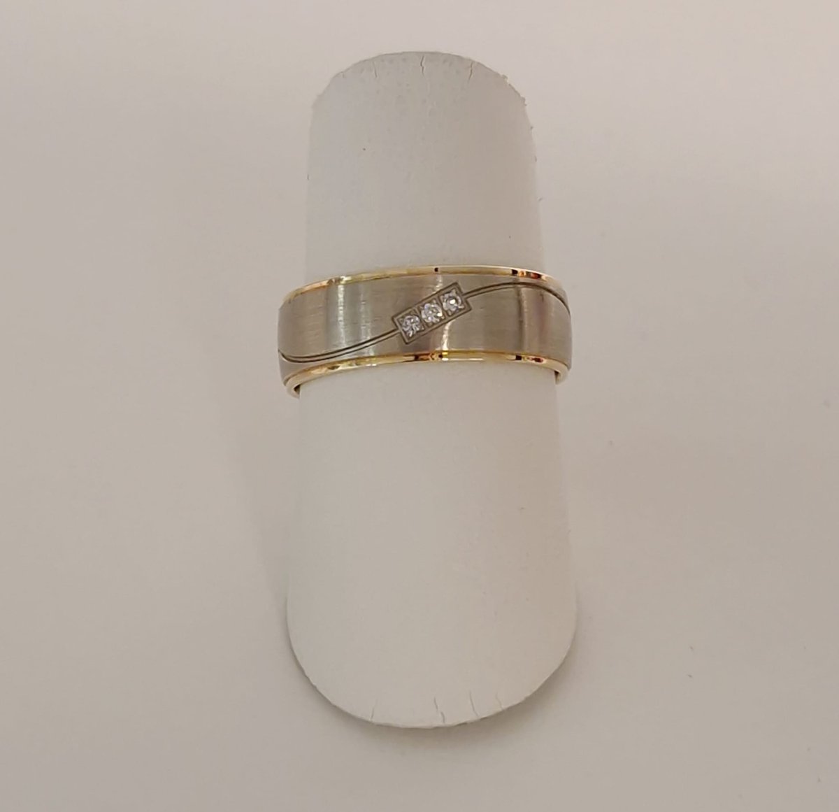 Trouwring - dames - diamant - Aller Spanninga - 147-6 - geel/witgoud - 14 karaat - korting Juwelier Verlinden St. Hubert - van €1464,= voor €952,=