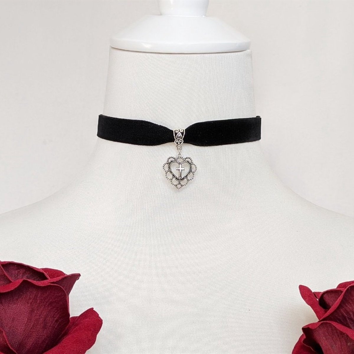 Gothic Lederen Borstharnas Met Kettingen En Gespen main image 0