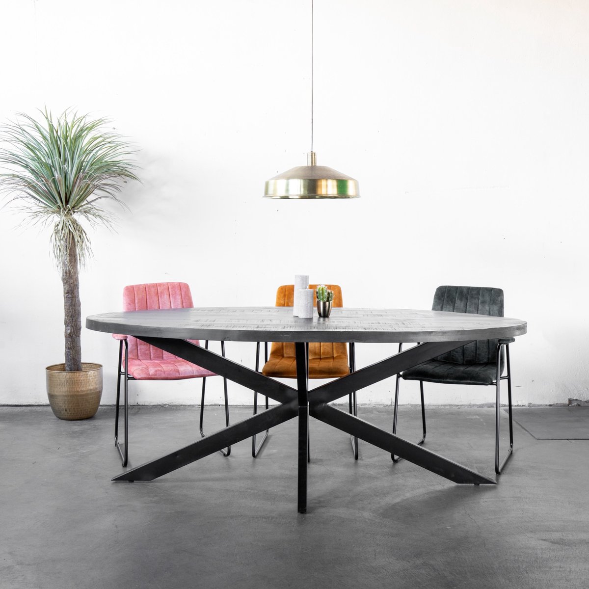 Giga Meubel Eettafel Mansour - Zwart Mangohout - 160x100x76cm