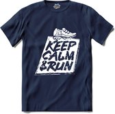 Keep Calm & Run | Hardlopen - Rennen - Sporten - T-Shirt - Unisex - Navy Blue - Maat 4XL