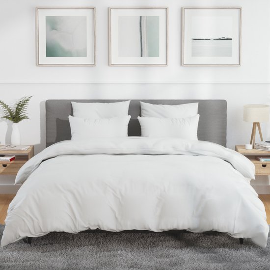 Nordic Paradise - Housse de couette en satin de Katoen de Luxe 240x220 cm + 2 taies d'oreiller 60x70 cm avec fermeture éclair fine - Wit perle