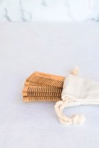 Haarkam - set van 5 - bamboe - natuurlijke haarkam - duurzaam - biologisch afbreekbare kam - kam - inclusief opbergzakje - natuurlijk badaccessoire