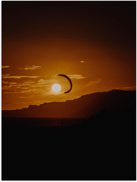 WallClassics - Poster Glossy - Parachute au coucher du soleil - 30x40 cm Photo sur Papier Poster avec Finition Brillante