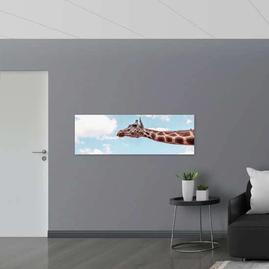 WallClassics - Plaque de Mousse PVC - Girafe dans les Airs - 150x50 cm Photo sur Plaque de Mousse PVC (Avec Système d'accrochage)