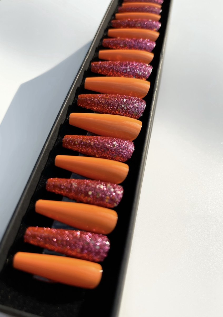 Goedkoopste Oranje glitter nagels - nepnagels - nagellijm - roze - oranje - lang