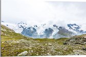 Dibond - Uitzicht vanaf Berg op Besneeuwde Berg - 90x60 cm Foto op Aluminium (Met Ophangsysteem)