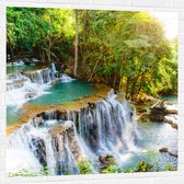 Muursticker - Bos vol met Watervallen en Groene Bomen - 100x100 cm Foto op Muursticker