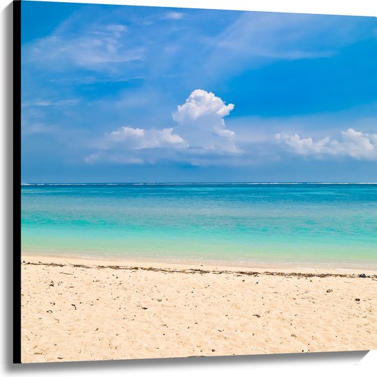 Canvas - Wit Strand met Helderblauwe Oceaan - 100x100 cm Foto op Canvas Schilderij (Wanddecoratie op Canvas)