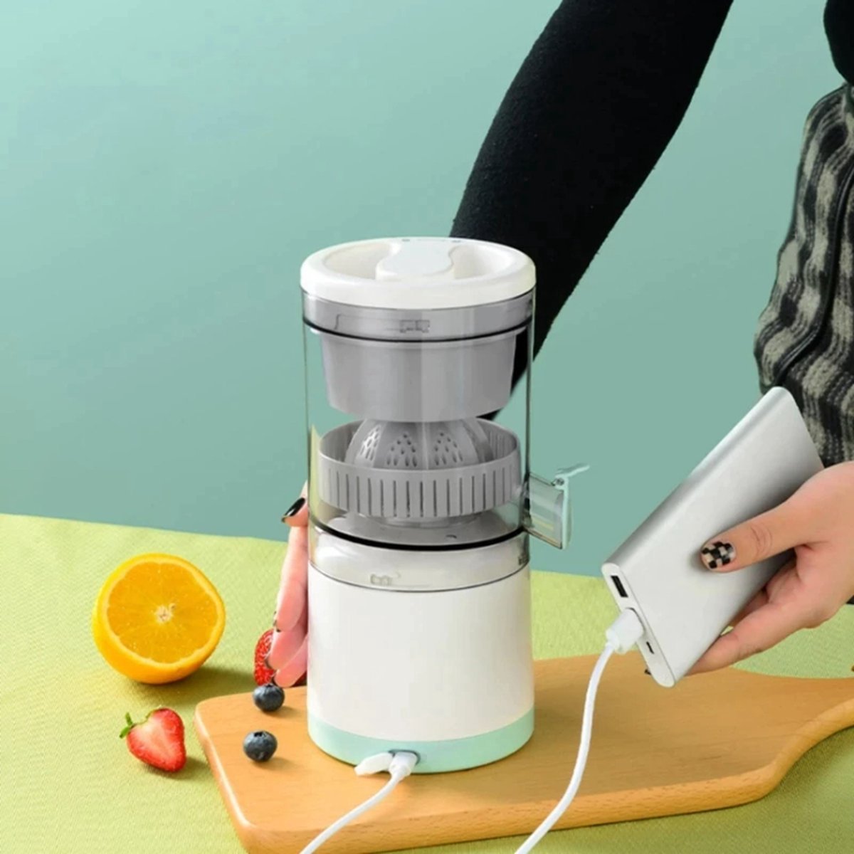 Igoods Elektrische Citruspers - Sinaasappelpers thumbnail 2