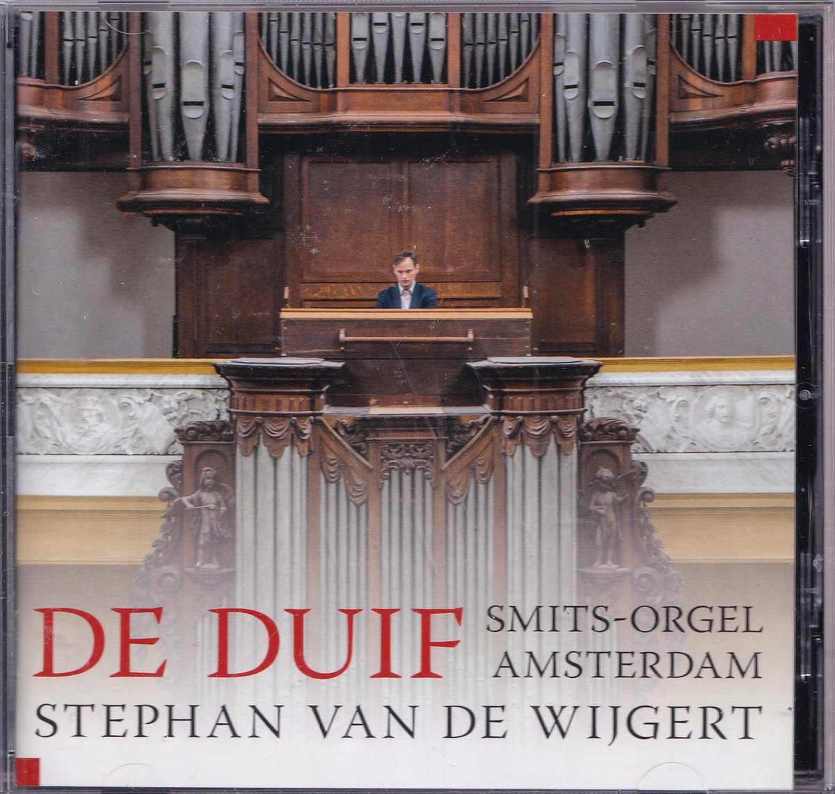Stephan van de Wijgert bespeelt het Smits-orgel van De Duif te Amsterdam