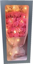 Rozen boeket roze - Rozenblaadjes - Cadeautje voor haar, oma en moeder - Bloemen - Anniversary gift - Valentijn cadeau - Valentijns cadeau