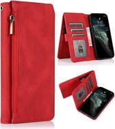 Casemania Hoesje Geschikt voor Apple iPhone SE (2022) / SE (2020) / 8 / 7 Rood - Luxe Portemonnee Book Case met Rits & Extra Vakken