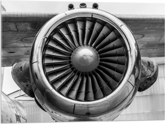 WallClassics - Acrylglas - Vliegtuigmotor in het Zwart Wit - 80x60 cm Foto op Acrylglas (Met Ophangsysteem)