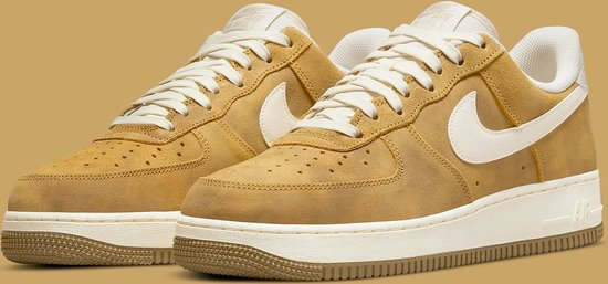 Sneakers Nike Air Force 1 Low "Gold White" - Maat 38.5