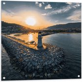 Tuinposter – Zonsondergang bij Vuurtoren aan Zee van Antalya, Turkije - 80x80 cm Foto op Tuinposter (wanddecoratie voor buiten en binnen)