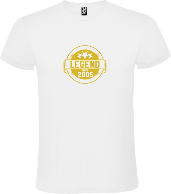 Wit T-Shirt met “Legend sinds 2005 “ Afbeelding Goud Size XS