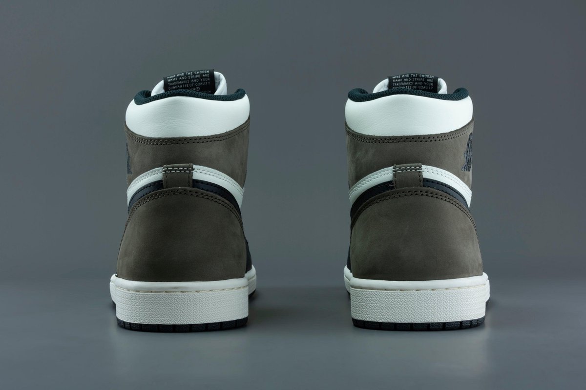 jordan 1 dark mocha size 8