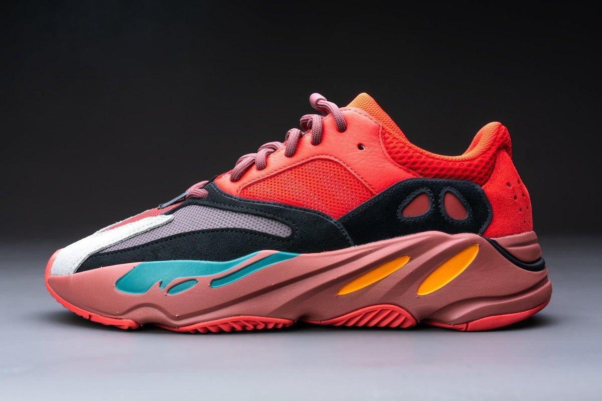 adidas Yeezy Boost 700 Hi-Res Rouge HQ6979 Taille 40 2/3 ROUGE | bol