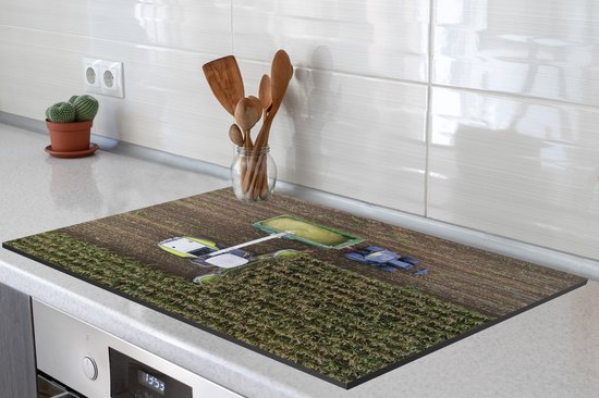 KitchenYeah® Inductie beschermer 81.6x52.7 cm - Tractor - Hakselaar - Maïs - Kookplaataccessoires - Afdekplaat voor kookplaat - Inductiebeschermer - Inductiemat - Inductieplaat mat