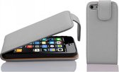 Cadorabo Hoesje geschikt voor Apple iPhone 5C in MAGNESIUM WIT - Beschermhoes in flip-design Case Cover van getextureerd imitatieleer