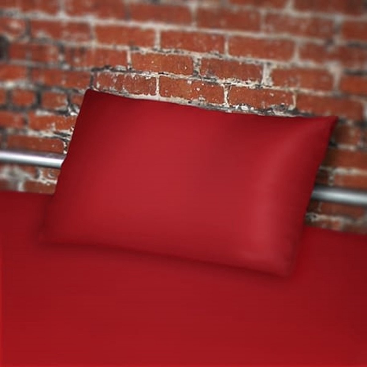 Sheets of San Francisco - Hoeslaken 213 x 240 x 25 cm - rood - waterdicht