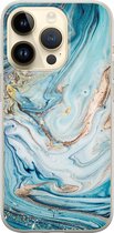 Hoesje geschikt voor iPhone 14 Pro - Marmer blauw goud - Soft Case - TPU - Marmer - Blauw, Goud - Mooie Telefoonhoesjes