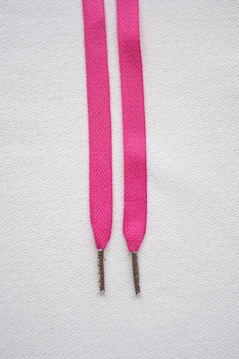 Schoenveters plat - fuchsia roze - 120cm - zilveren nestels
