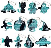 DONY 12 Pièces Halloween Mini Poupée Porte-clés Fidget Toy Set Décoration d'Halloween Mini speelgoed Sensoriels en Silicone Autisme Besoins Stress Tactile Jeu de Logique pour Enfants (Noir), 7 x 7 cm