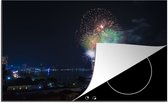 KitchenYeah® Inductie beschermer 77x51 cm - Vuurwerk festival - Kookplaataccessoires - Afdekplaat voor kookplaat - Inductiebeschermer - Inductiemat - Inductieplaat mat